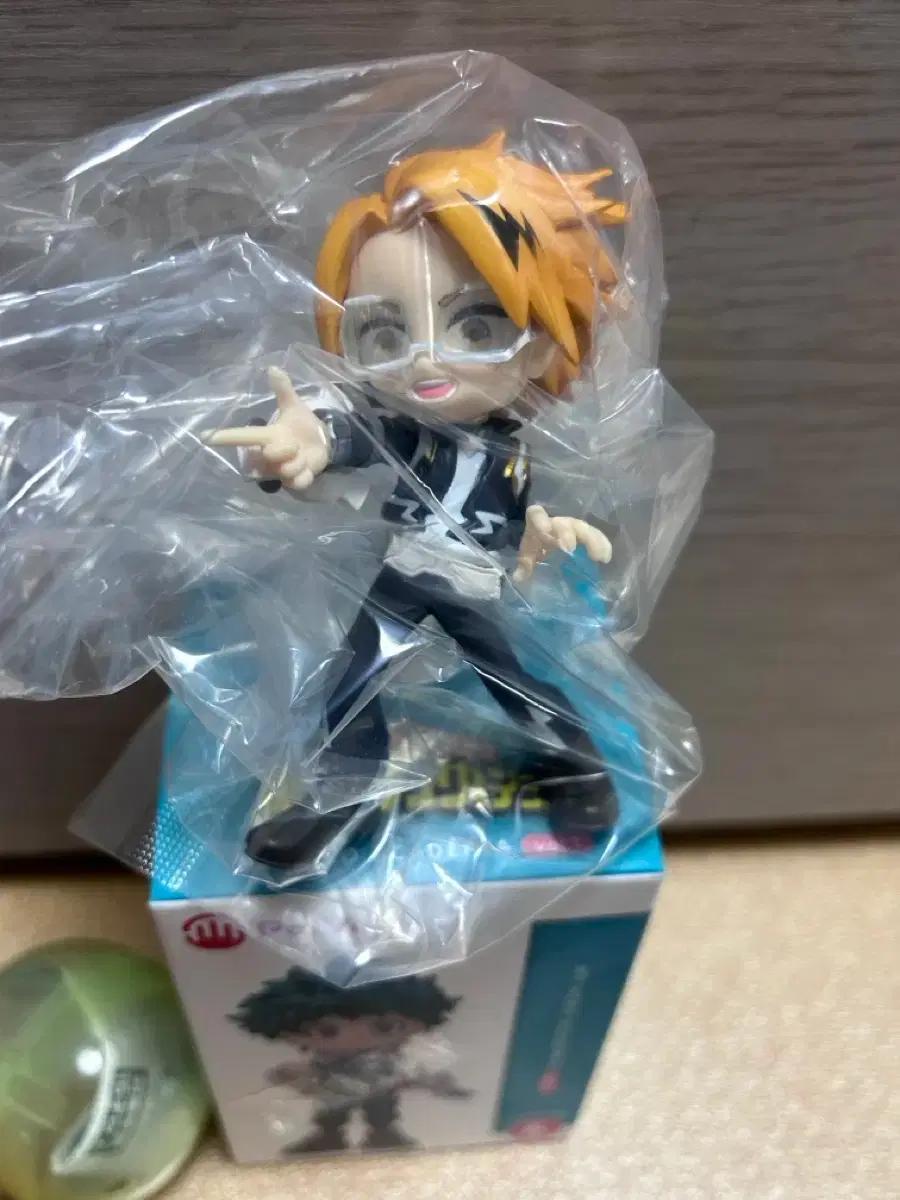 나의히어로아카데미아 나히아 히로아카 팔버스 카미나리 피규어