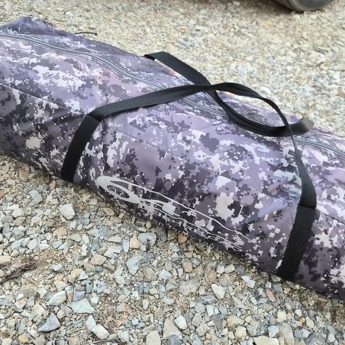 64플러스 암막텐트 2000 1800