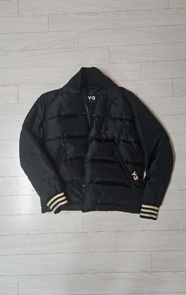 Y-3 남성 패딩 블랙 S (90-95추천)