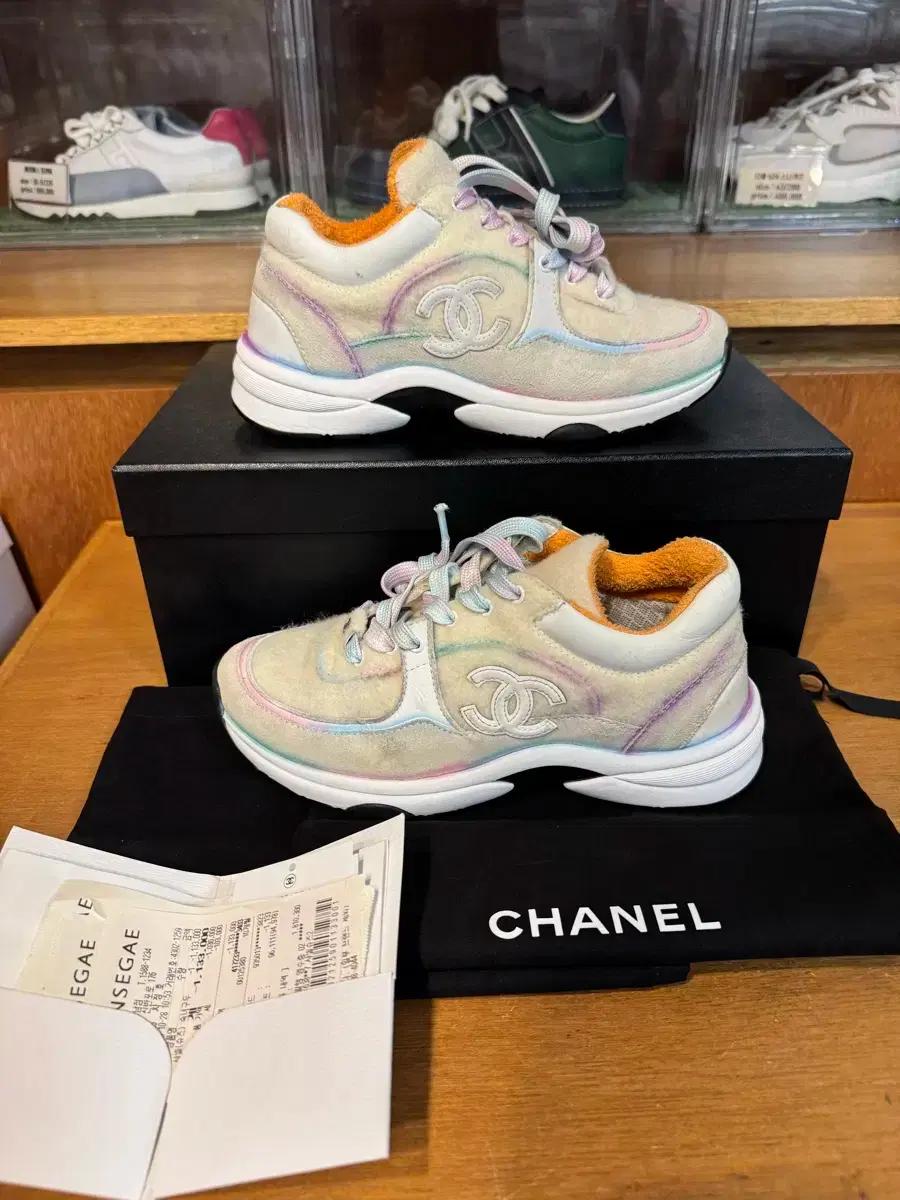 35.5/225)샤넬 cc로고 크루즈 스니커즈