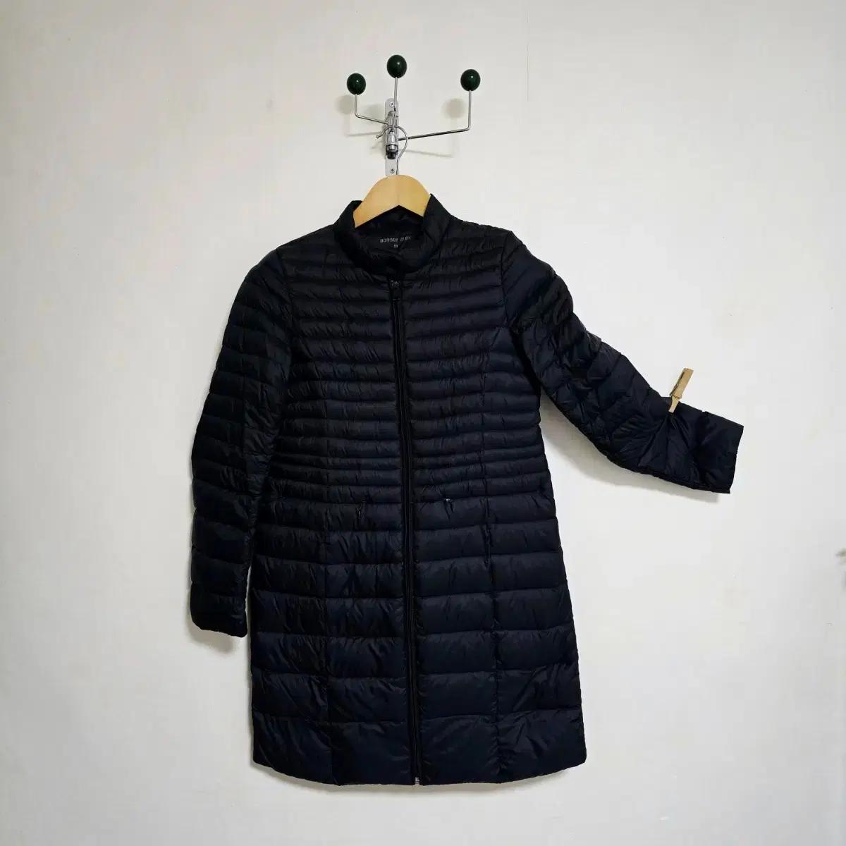 여성의류 보니 알렉스 블랙 경량 다운 패딩 코트 55