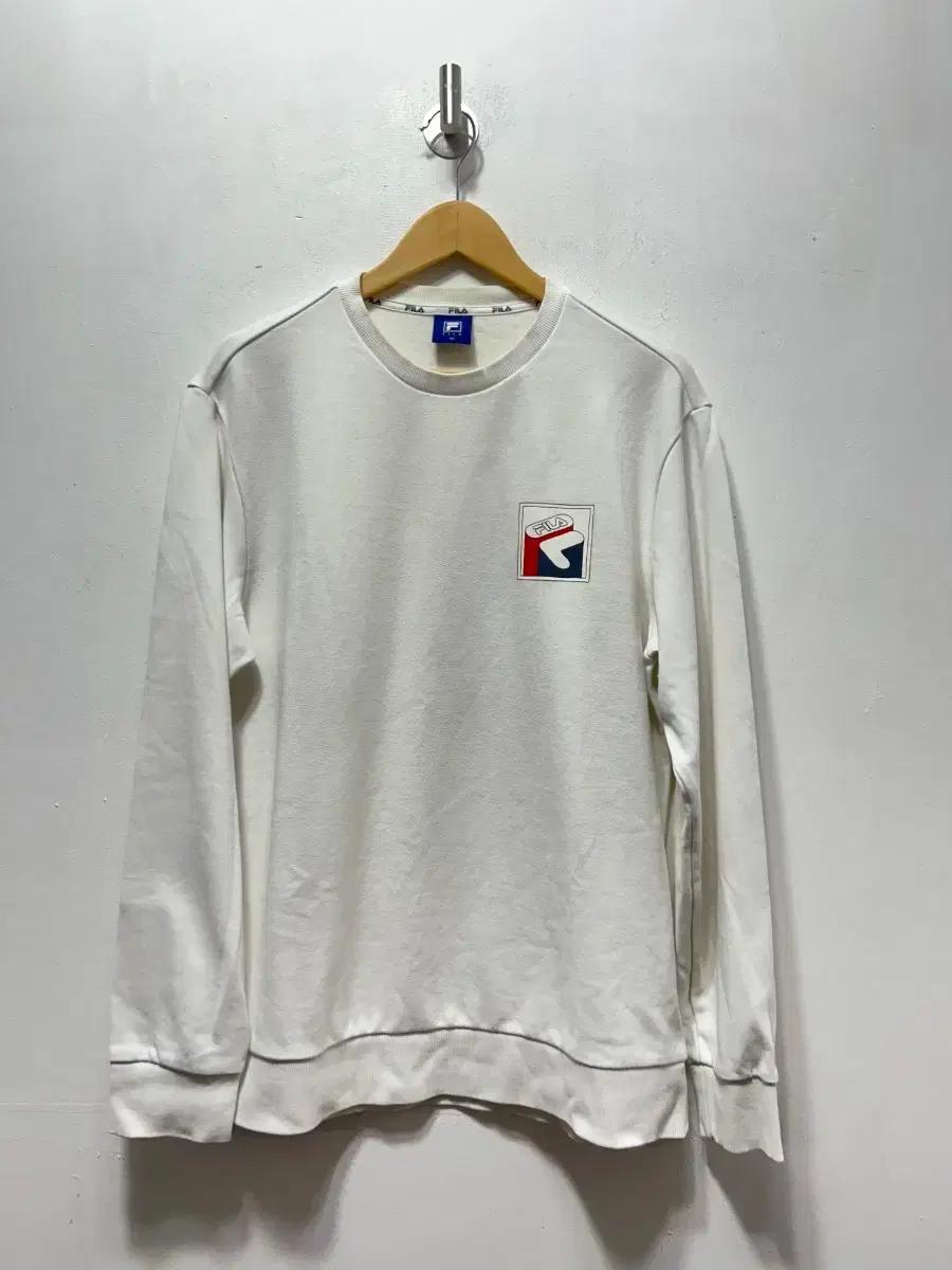 휠라 FILA 흰색 맨투맨 티셔츠 105사이즈