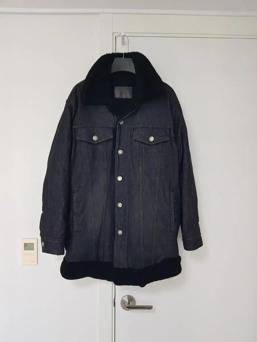 48) 송지오옴므 천연양모 리버시블 무스탕 데님 트러커