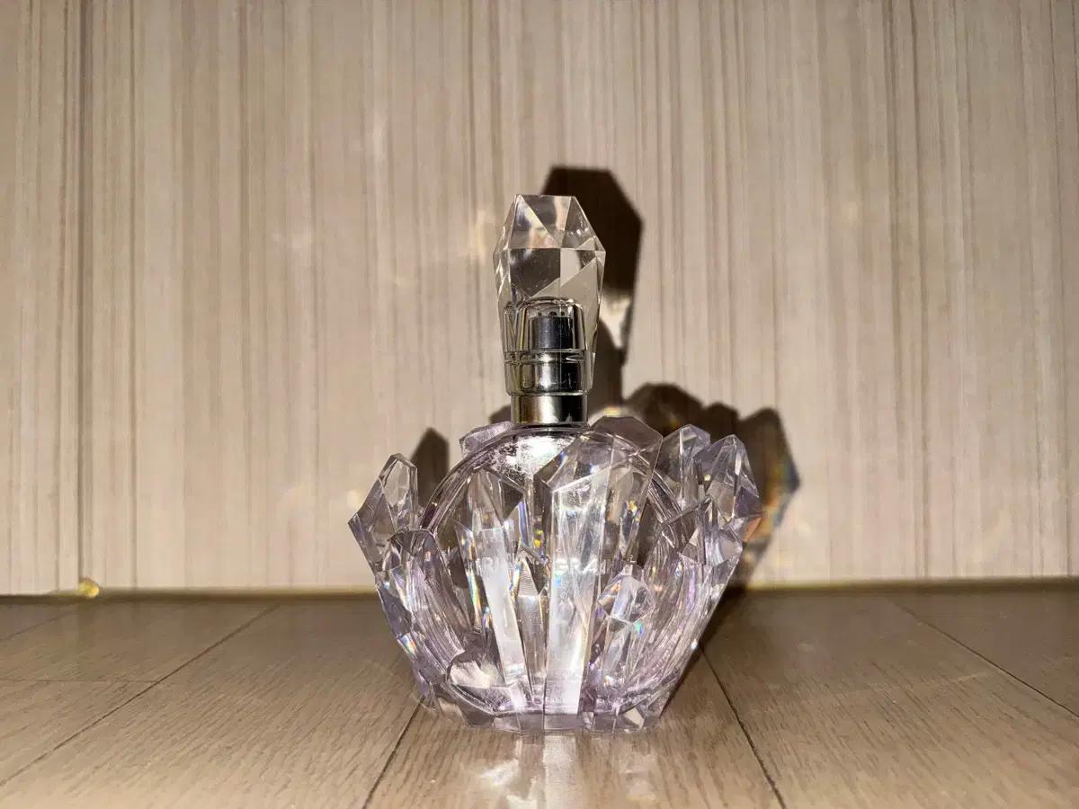 아리아나 그란데 향수 R.E.M 50ml