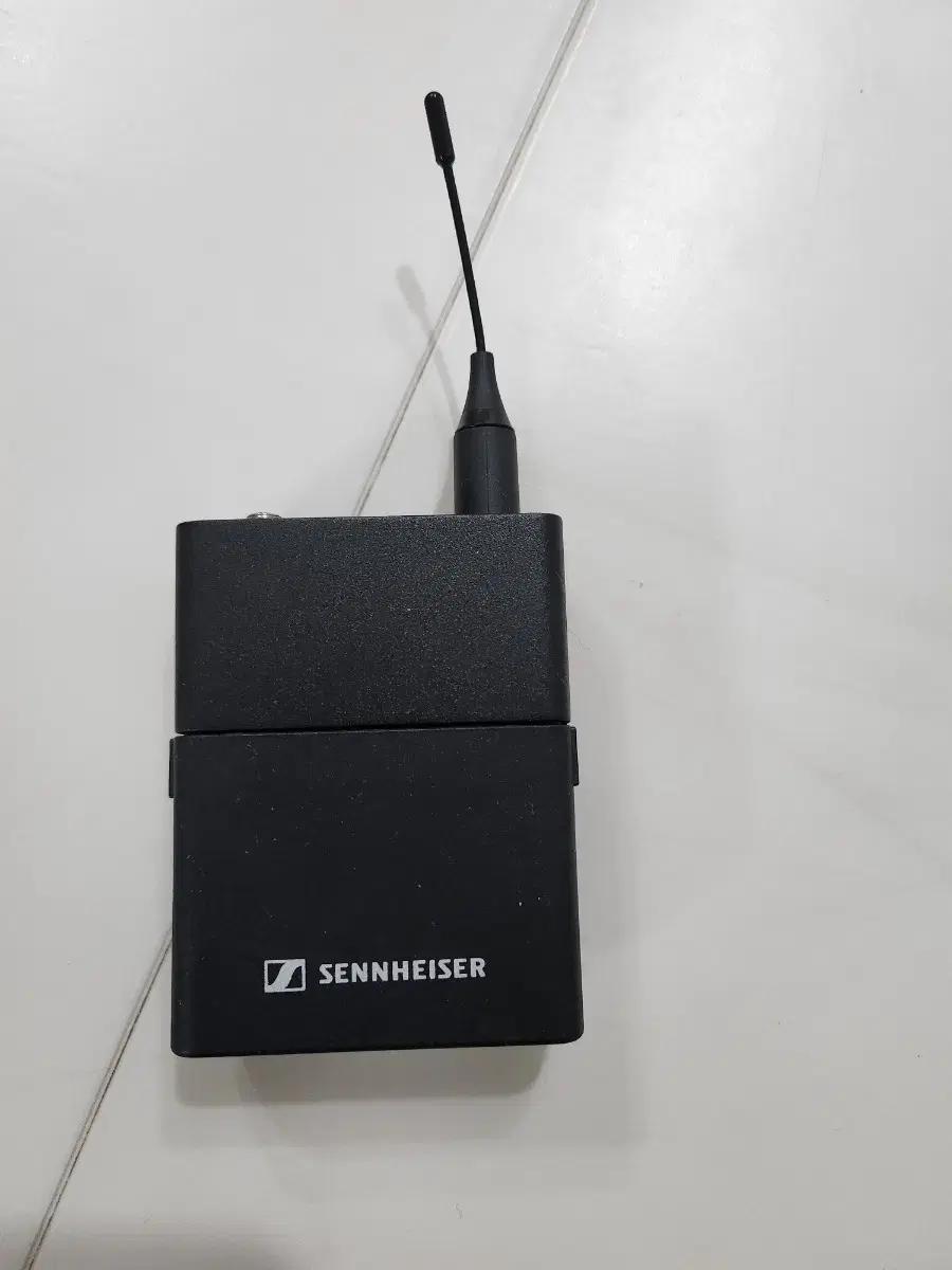 젠하이저 무선 송신기 블랙