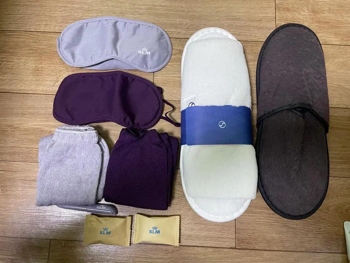 대한항공 / KLM 항공 비즈니스 어메니티 슬리퍼 , 안대 , 수면양말