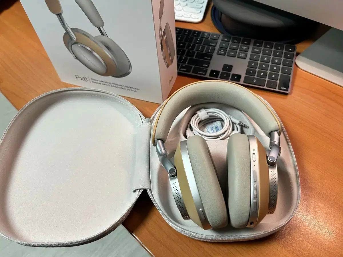 Bowers&Wilkins PX8 노이즈캔슬링 헤드폰