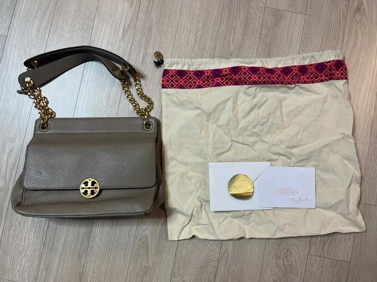 토리버치 가방 그레이 + 더스트백