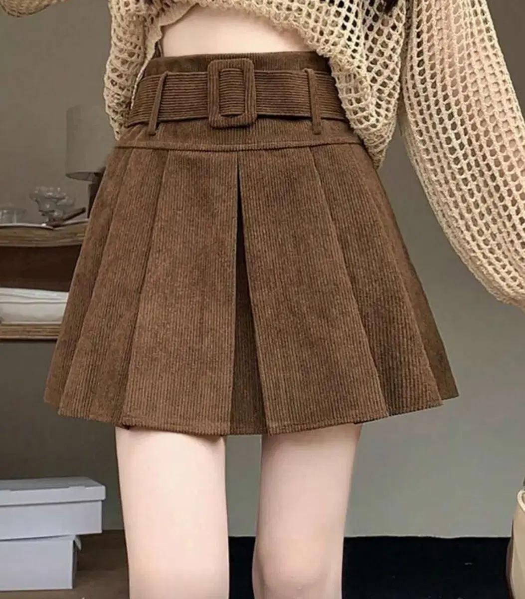 코듀로이 골덴 벨트 플리츠 브라운 겨울 미니스커트