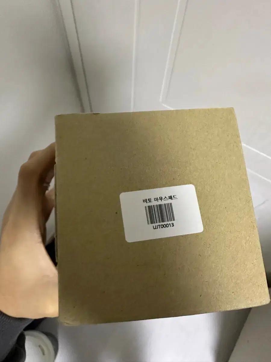 발로란트 비토 마우스패드 새상품 미개봉에 판매합니다