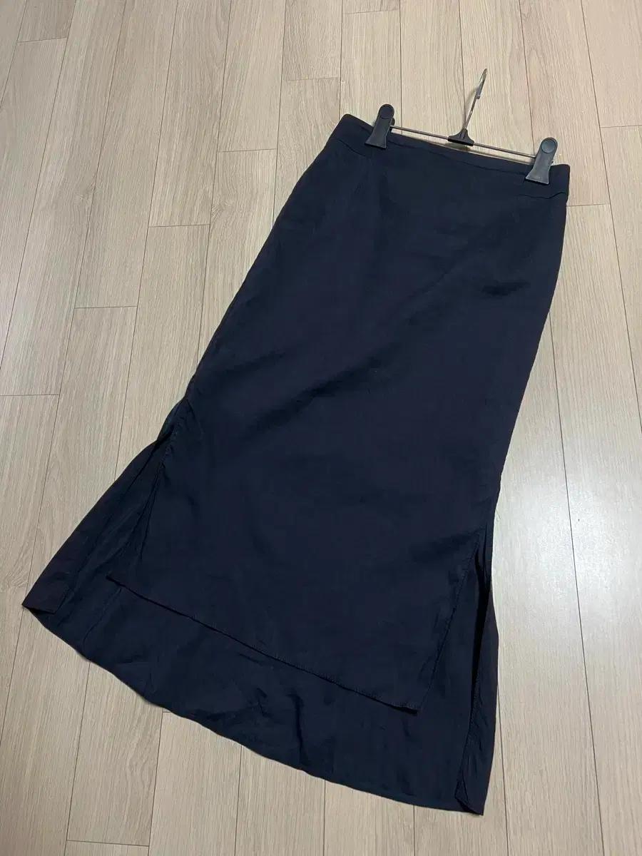 한섬 타임 TIME 린넨 언발 스커트 펜슬 롱치마 오피스룩여름차콜네이비