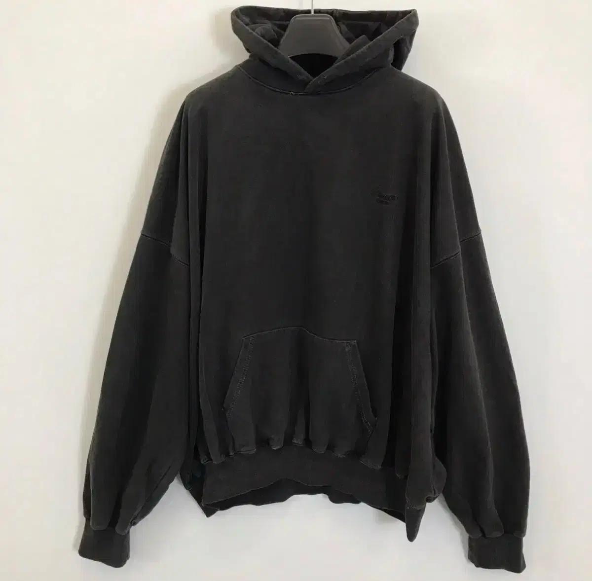 언더마이카 후드티 1