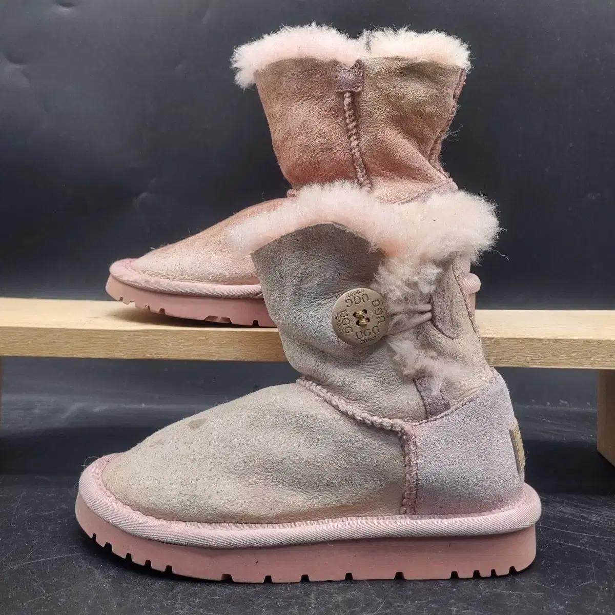 어그ugg 아동털부츠180