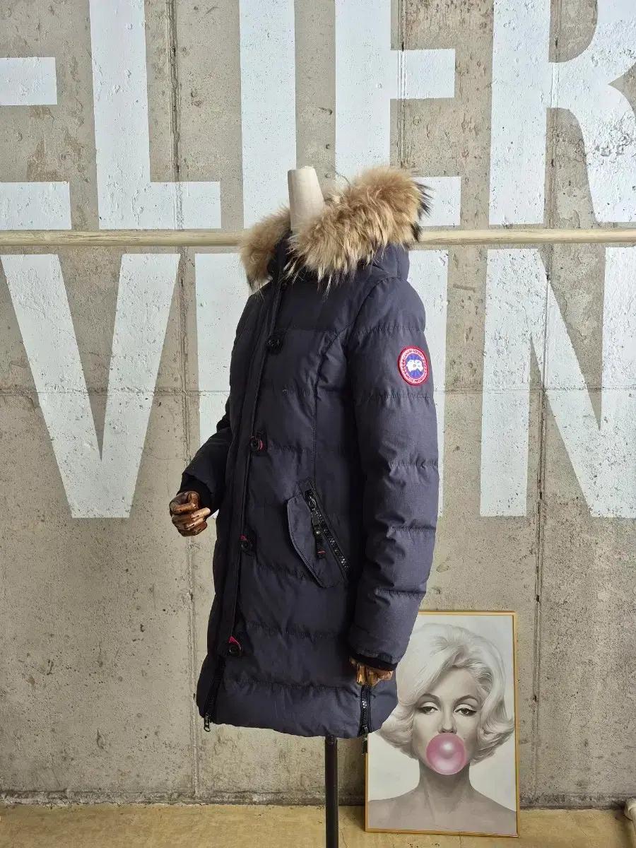 캐나다구스 패딩 코트 (42)