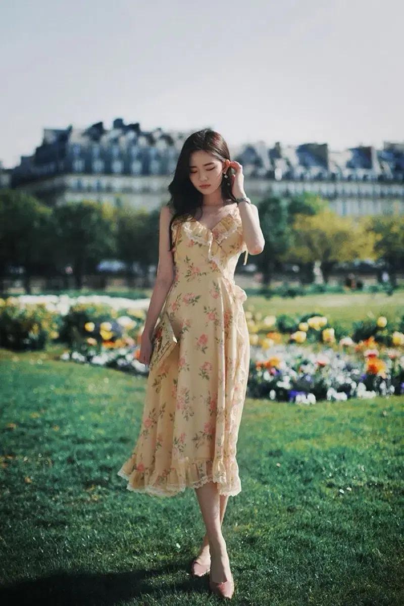 M사이즈) 밀크코코아 플로럴 옐로우롱원피스 휴양지 쉬폰 프릴드레스