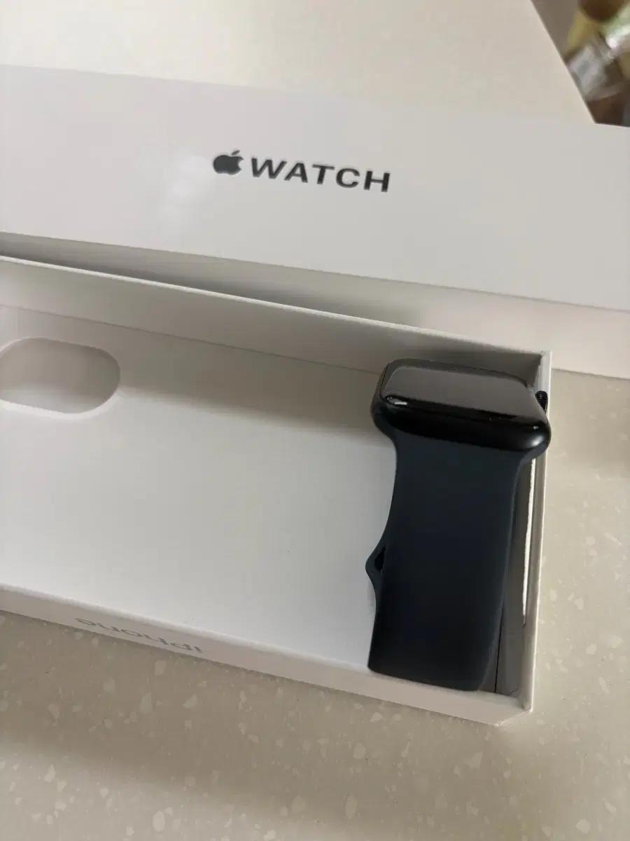 애플워치 SE3 44mm 미착용 팔아요