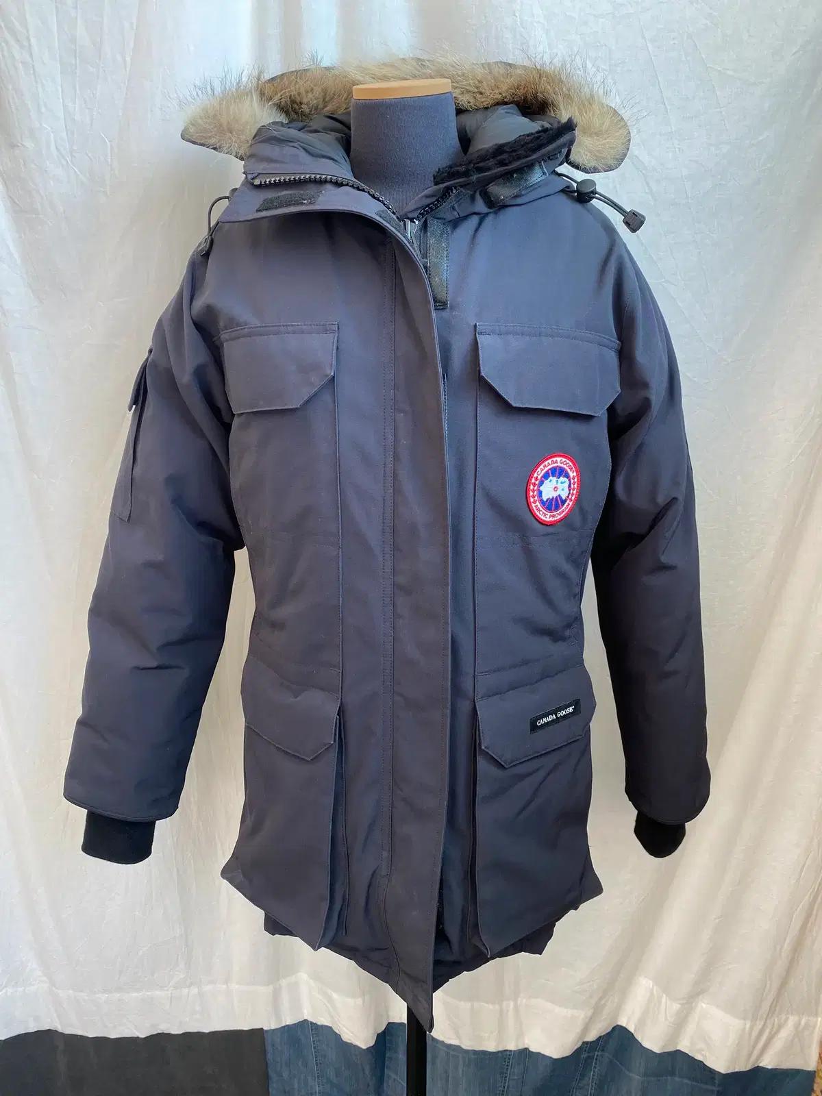 CANADA GOOSE EXPEDITION 네이비 파카(S)