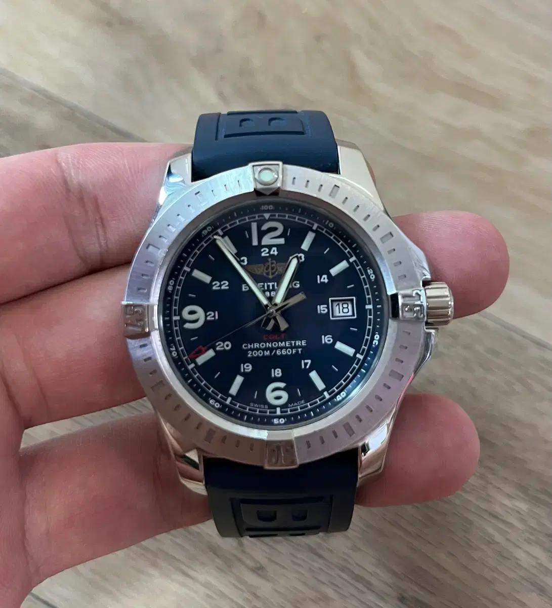 브라이틀링 콜트 슈퍼 쿼츠 청판 44mm