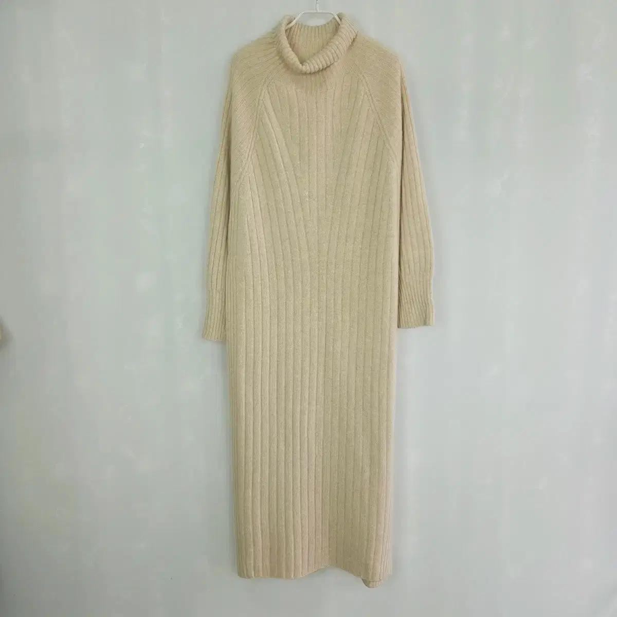 [BOWEN] 보웬 울90 캐시미어 니트 롱원피스 여성 겨울 데일리