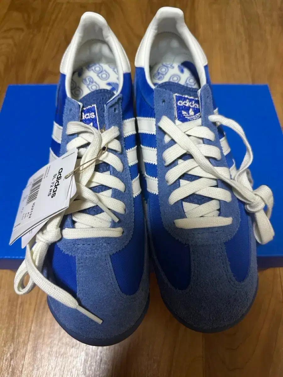 새상품) 아디다스SL 72 RS 블루 270사이즈 팝니다.