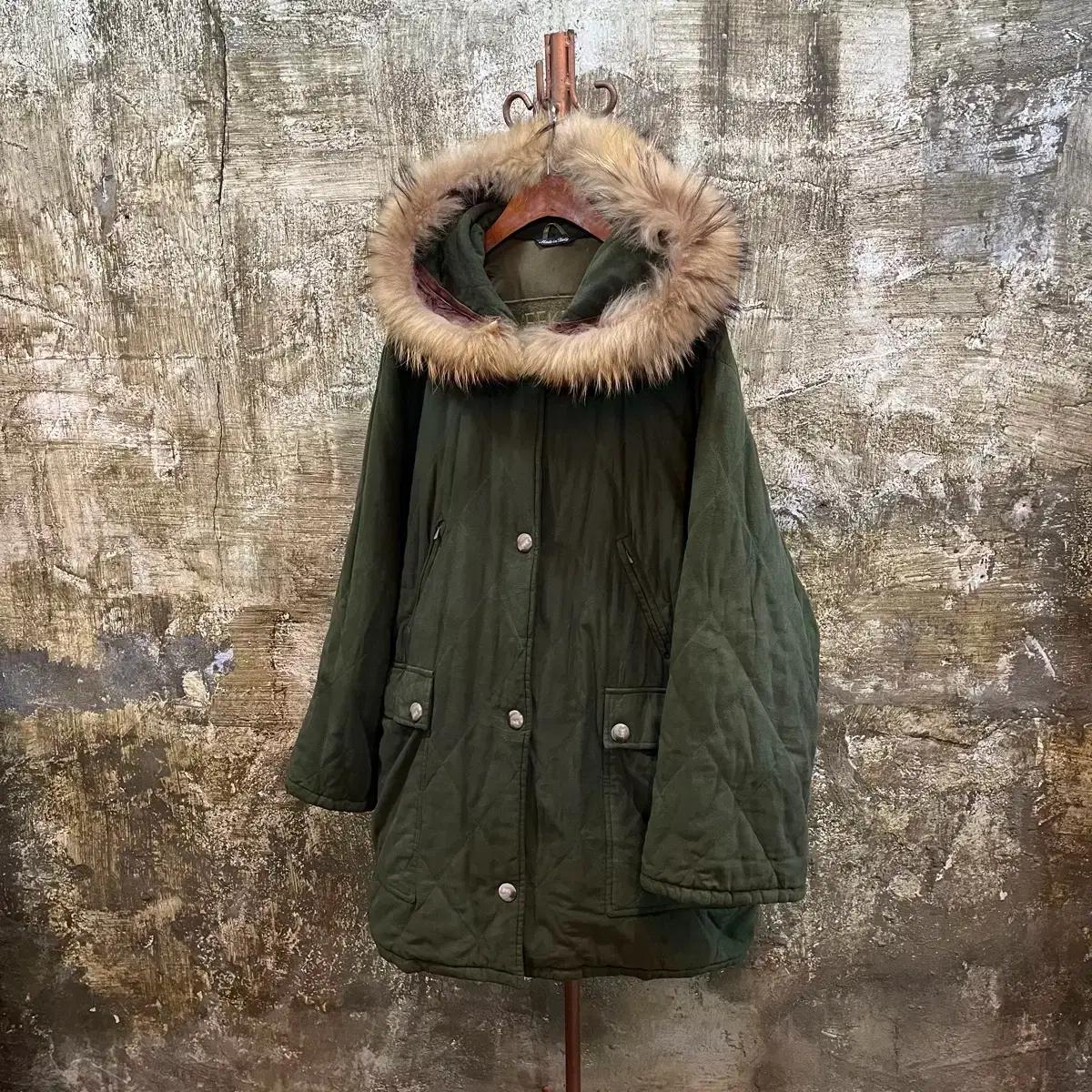 막스마라 위캔드라인 퍼 후드 퀄팅 코트 유럽 빈티지 Max Mara