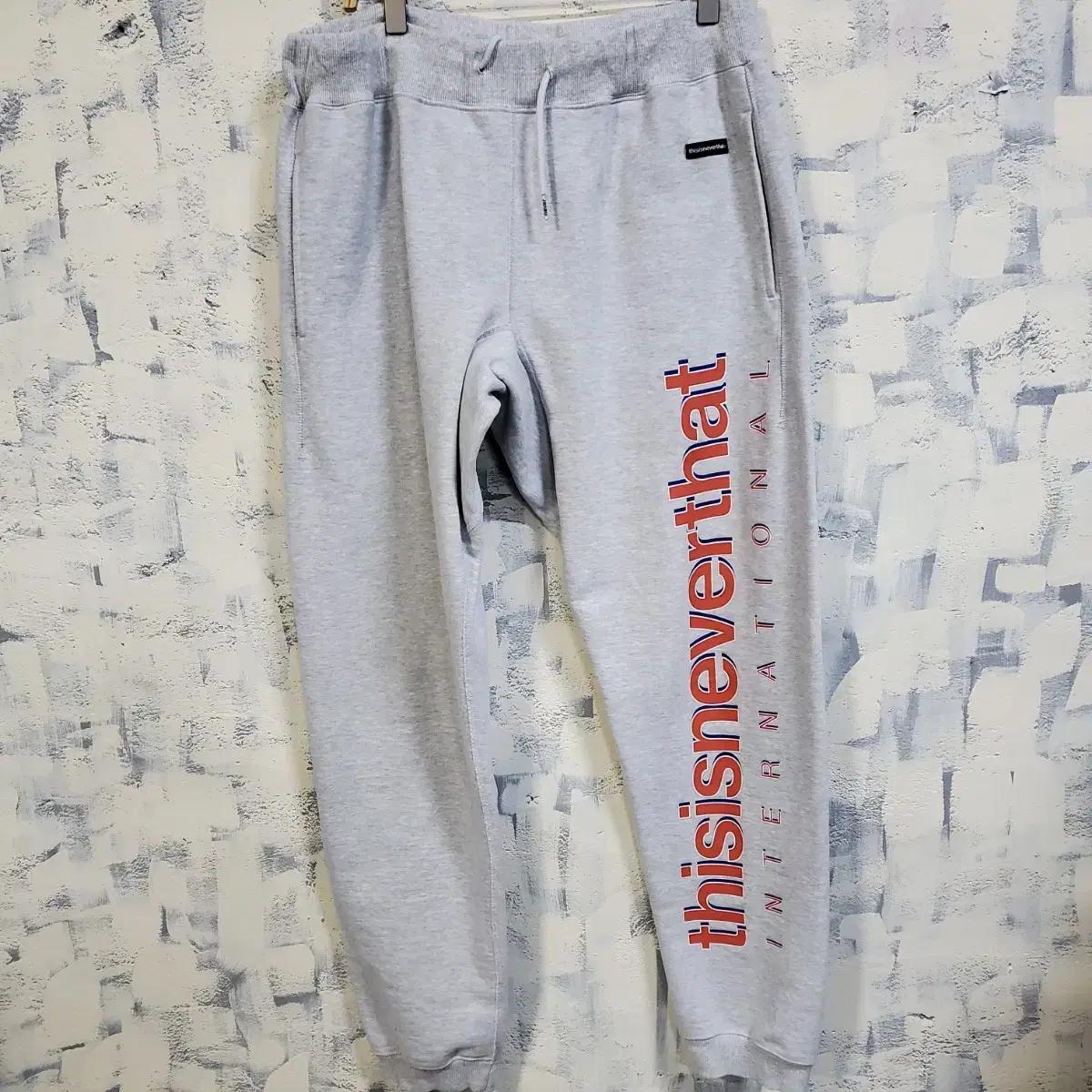디스이즈네버댓 남성 빅로고 기모 조거팬츠 M