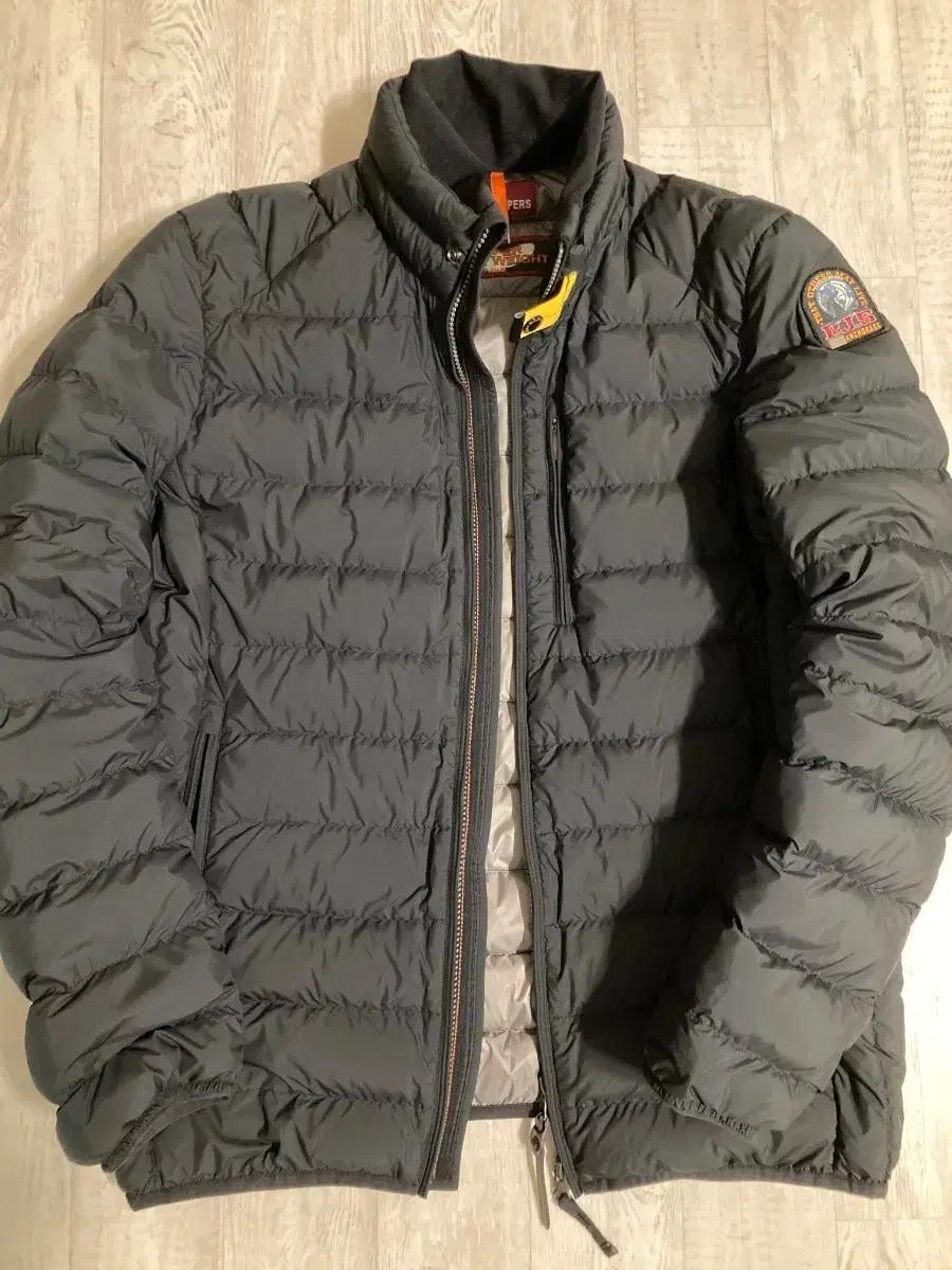 파라점퍼스 경량패딩 24FW (택 보유