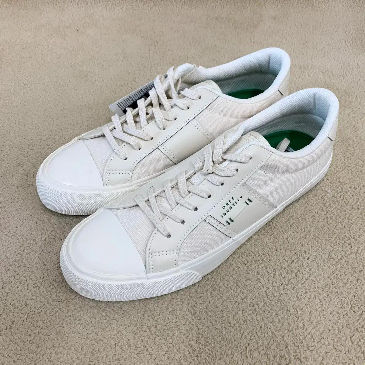 온프아이덴티티 캔버스 오리진 스니커즈(270/에크루) 남성신발 남자운동화
