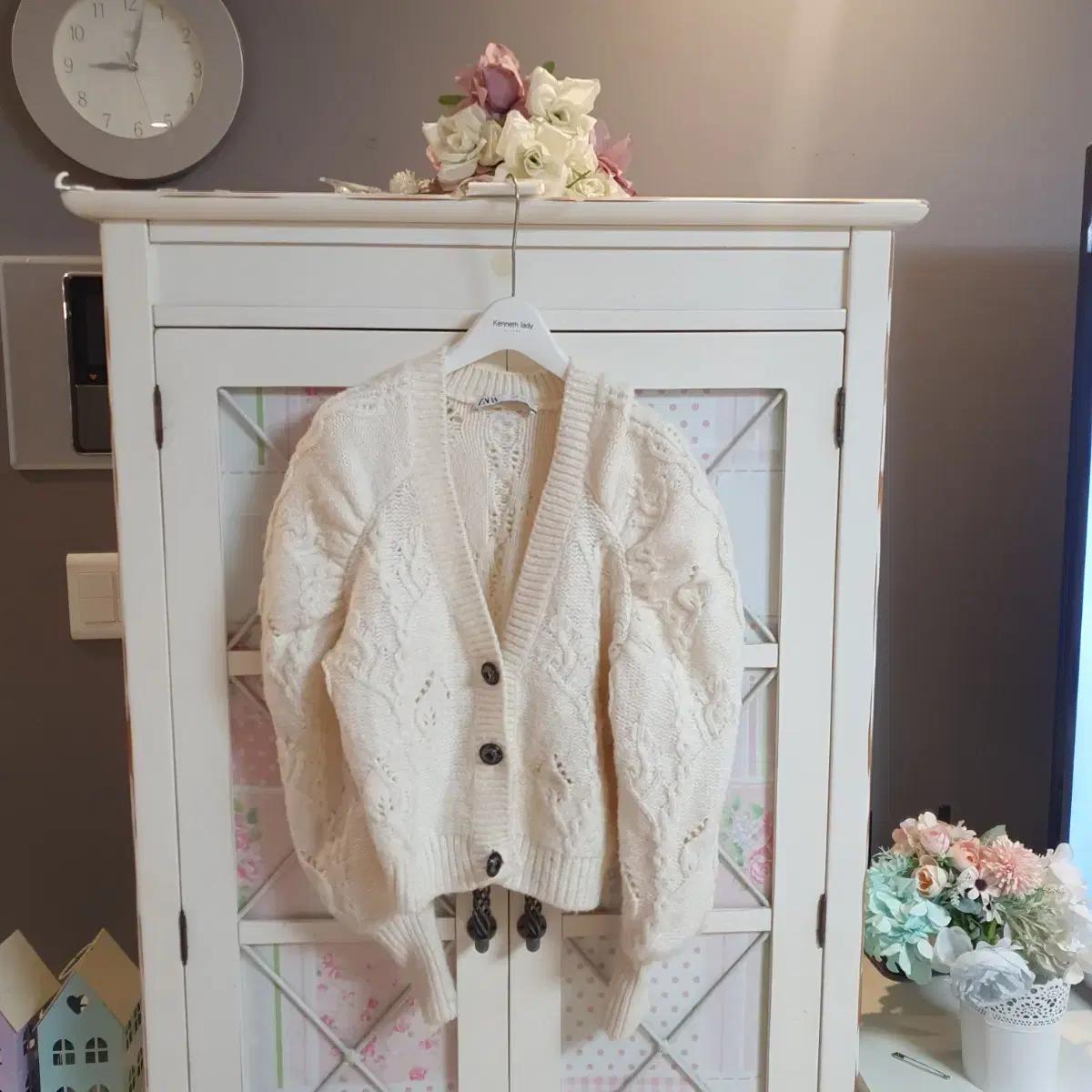 자라 퍼프소매 니트 스웨터 가디건/55-66