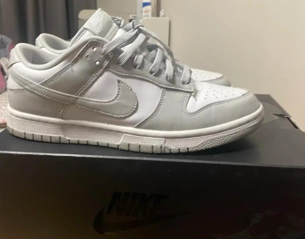 나이키 덩크 265 판매합니다