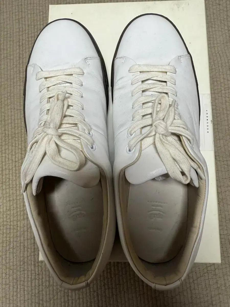 도큐먼트 X 그라더스 grds 흰색 가죽스니커즈 270~275