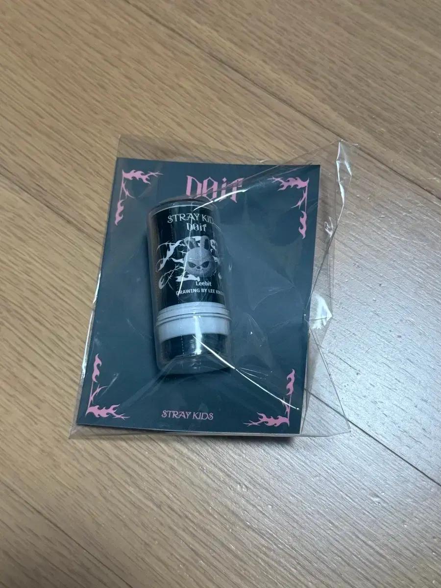 Straykids 스트레이키즈 스키즈 두잇 스탬프 리빗 리노
