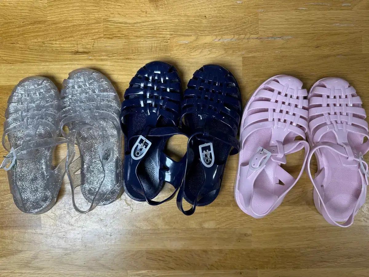 메듀즈 젤리샌들 세 가지 31