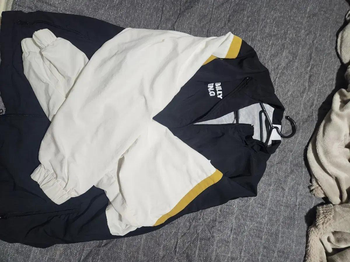 젠지 24 시즌 리빌리 자켓 2xl