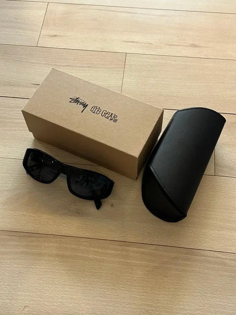 스투시 landon 선글라스 블랙