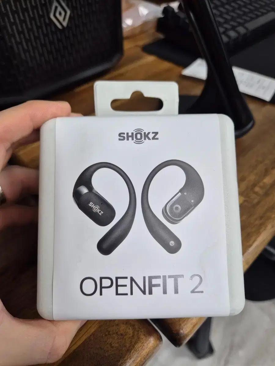 Shokz 오픈핏2 블랙 무선 이어폰 미개봉 싸게팝니다