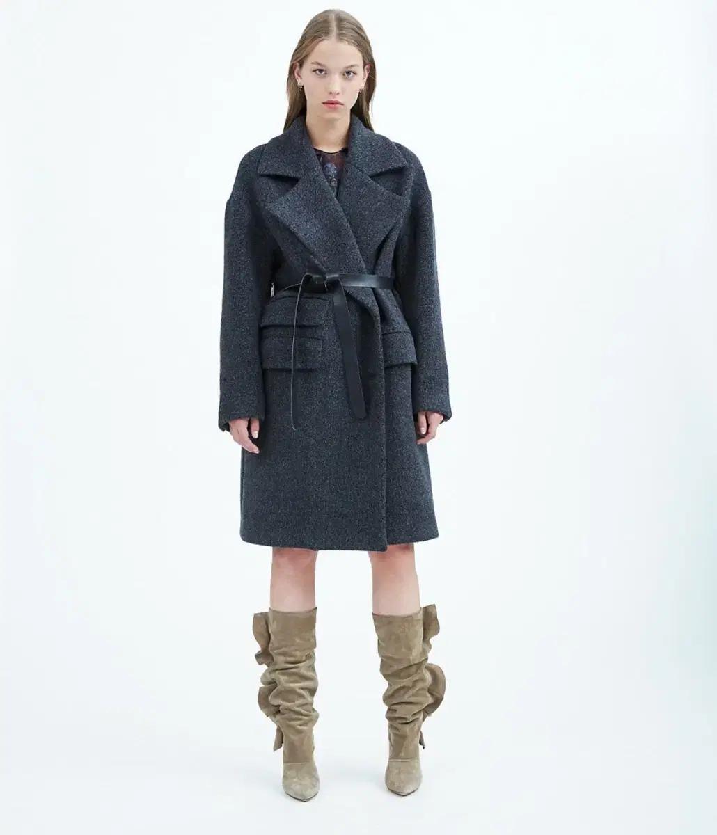 이로 버진울 루즈핏 롱코트