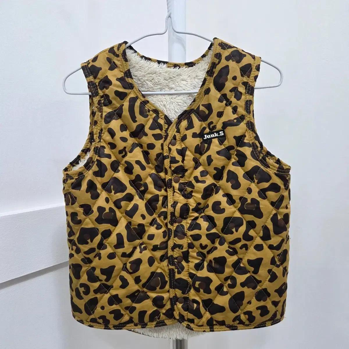 일본 110 Junk store 레오파드 퀼팅 누빔 조끼