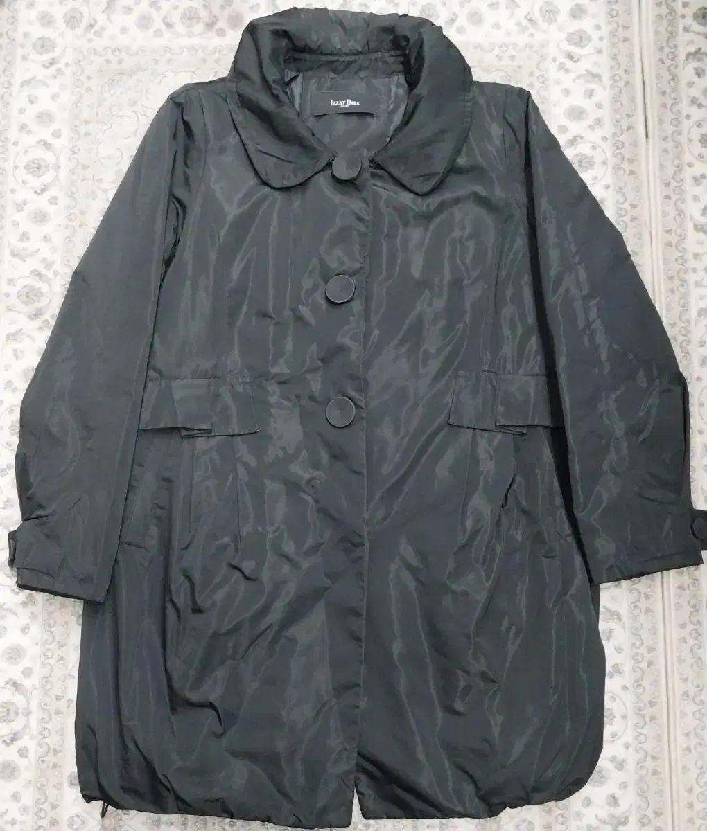 IZZAT BABA 블랙 여성 경량 트렌치코트(55반-66까지)
