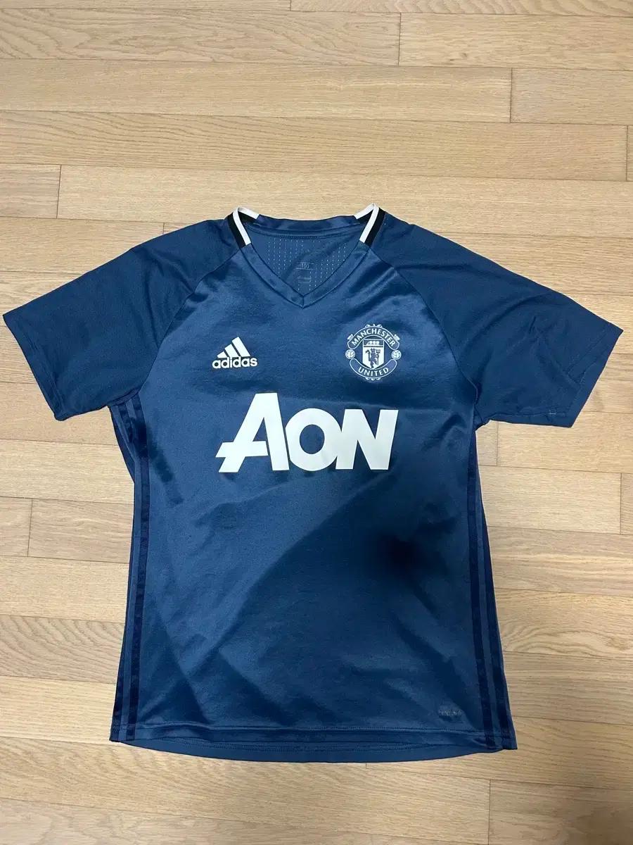 아디다스 맨체스터 유나이티드 맨유 16/17시즌 트레이닝 반팔