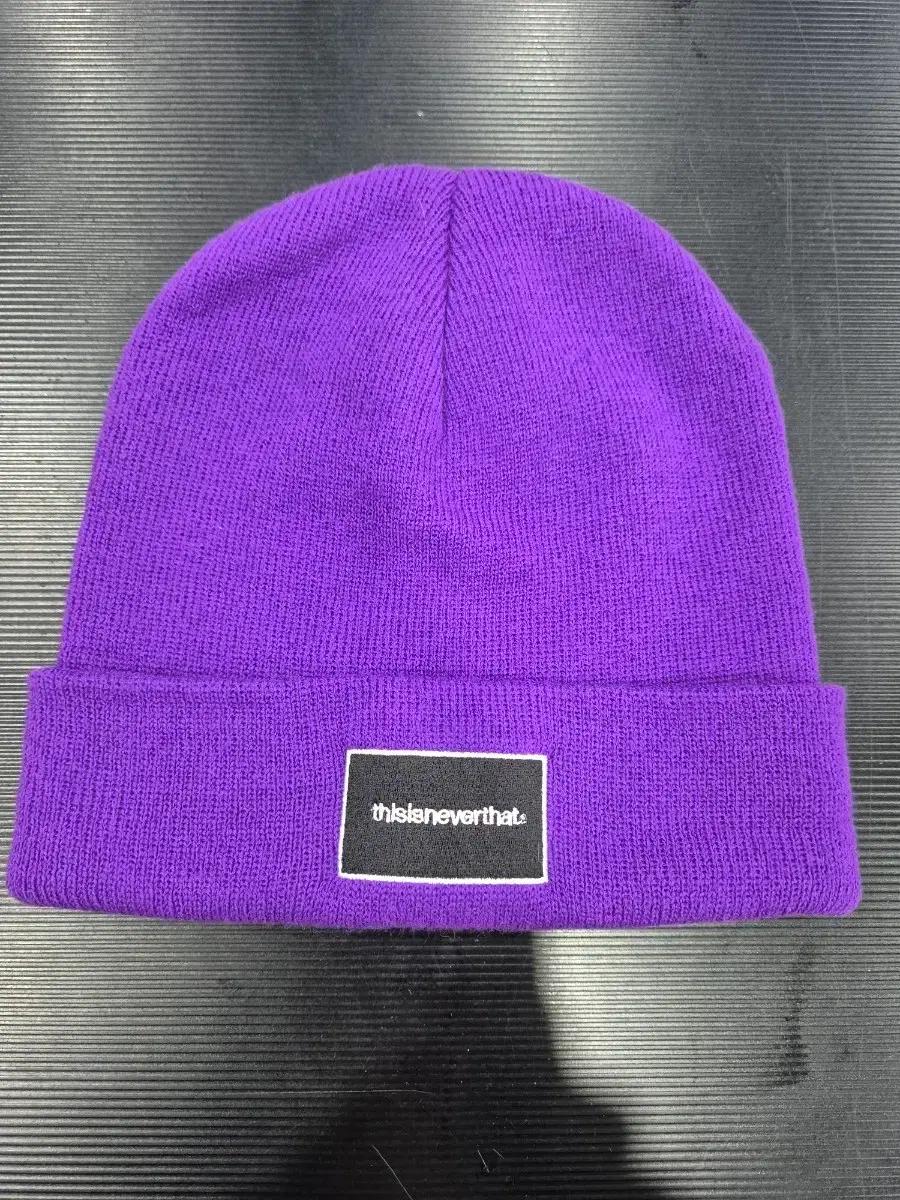 디스이즈네버댓 퍼플 비니 모자