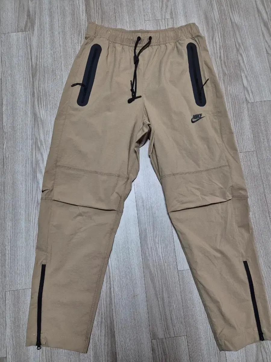 나이키 남성 우븐 조거팬츠 파라슈트 베이지m