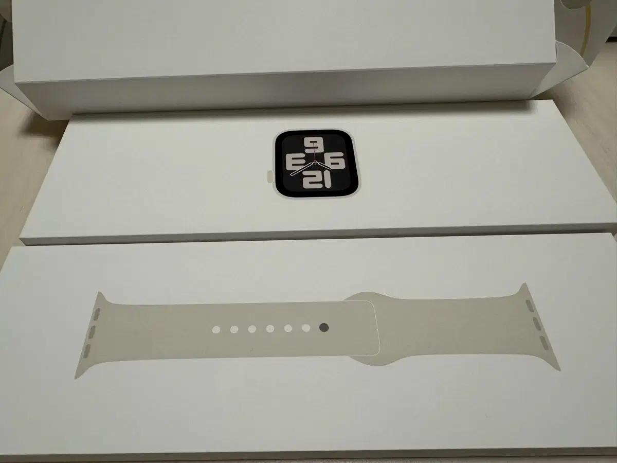 애플워치 SE 2세대 40mm 스타라이트 GPS 미개봉