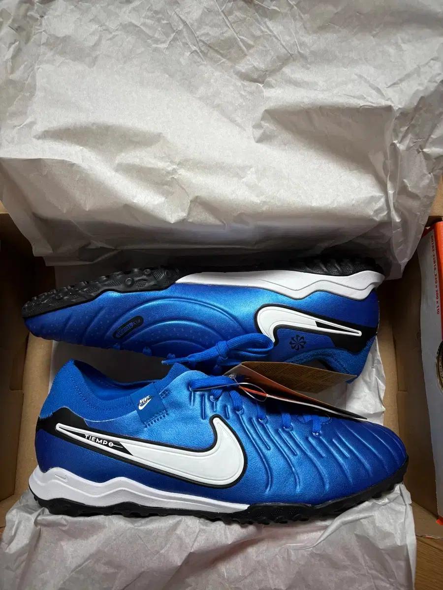 나이키 티엠포 레전드 10 프로 265 새상품
