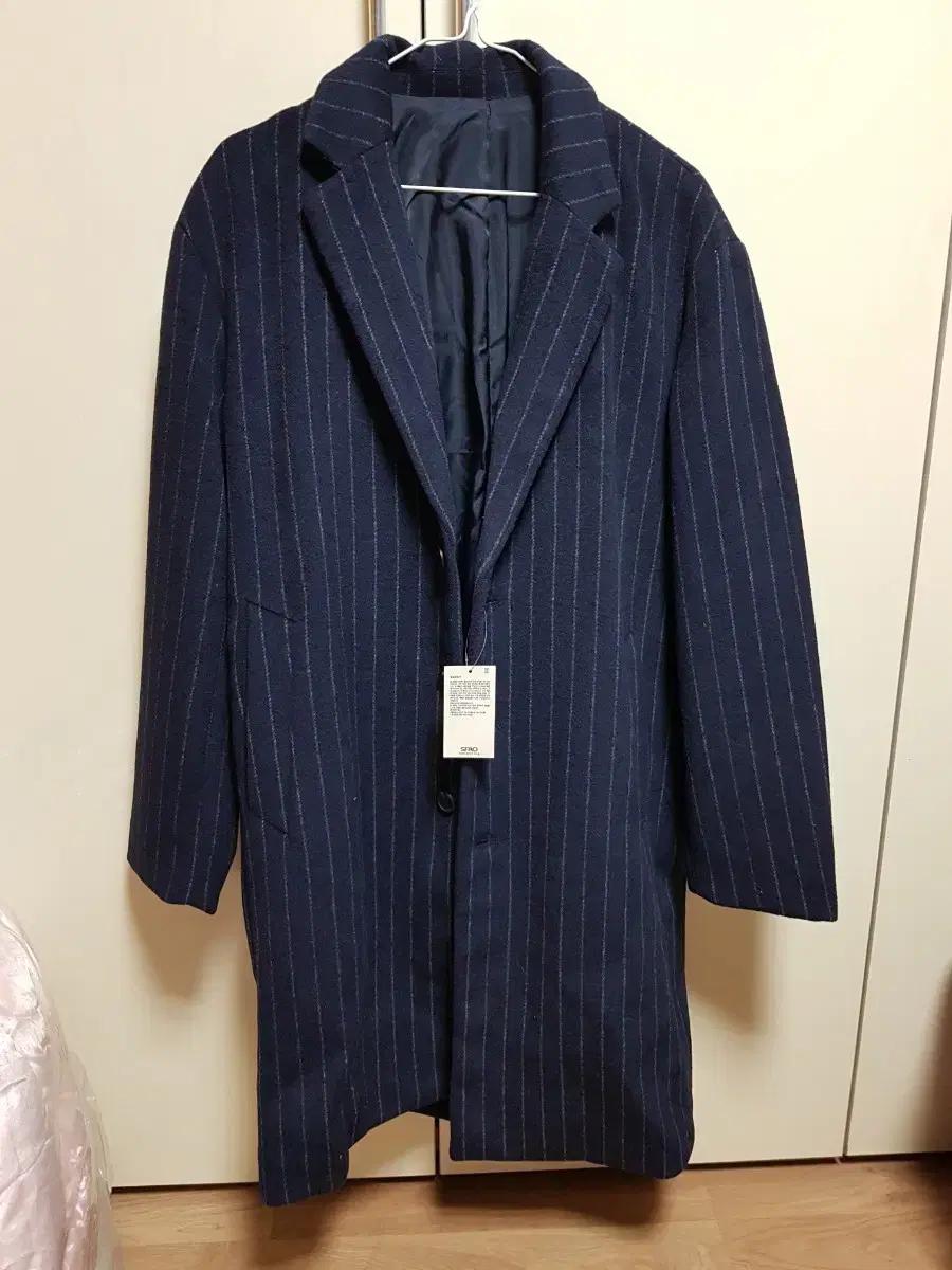 새상품 스파오 싱글 루즈핏 모직 겨울코트 네이비 m사이즈 25000