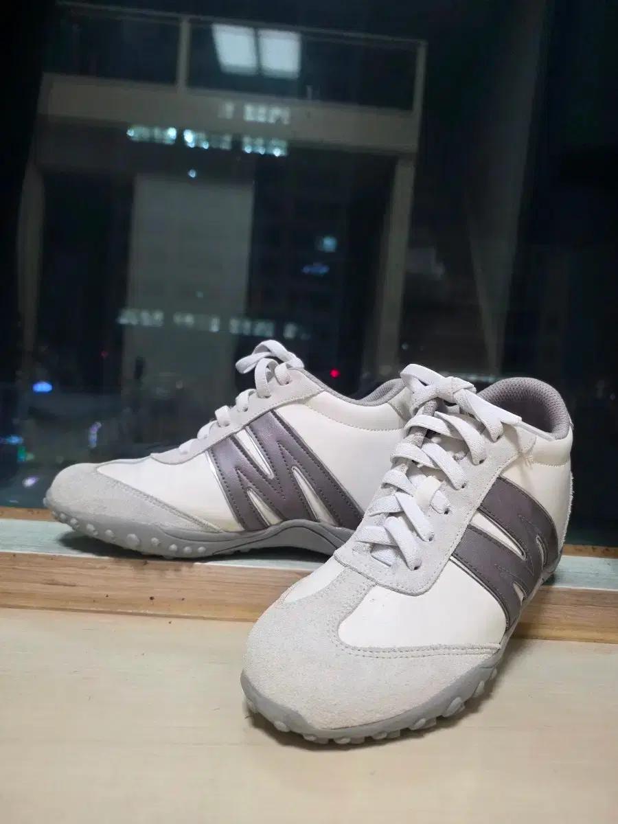 (225)mnx15 키높이 운동화