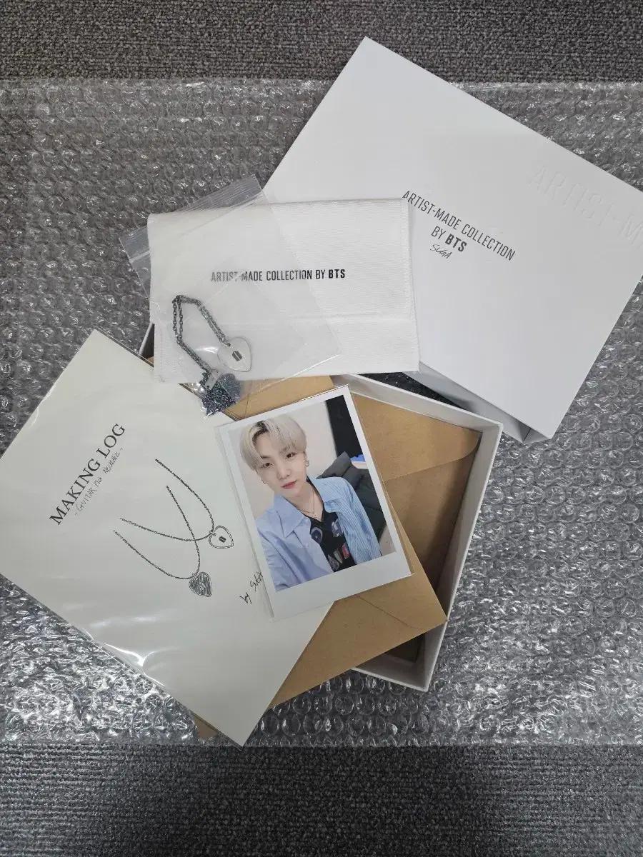 방탄 BTS SUGA 슈가 윤기 기타 피크 목걸이 새상품 원가이하 양도