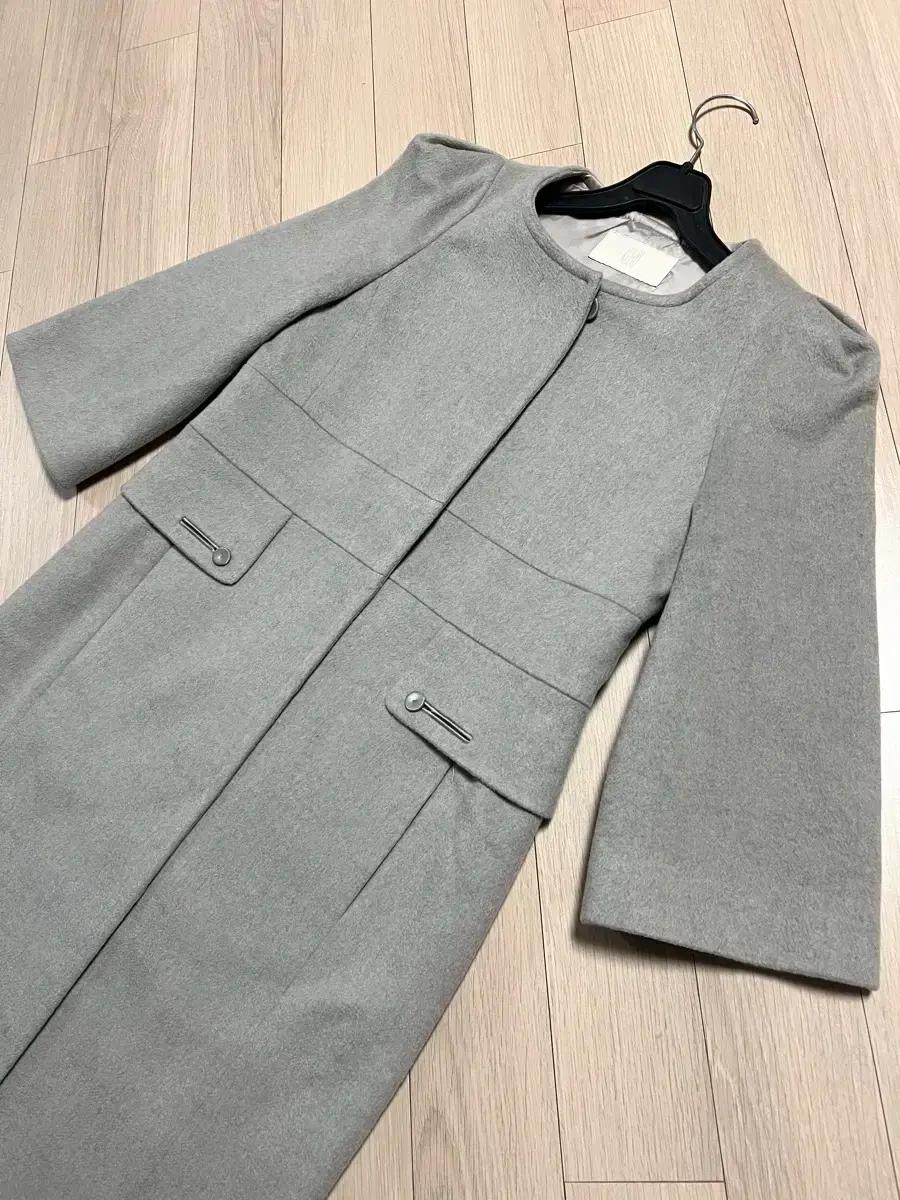 구호 KUHO 캐시미어100% 코트 퍼프 7부소매 원피스형 롱자켓 그레이