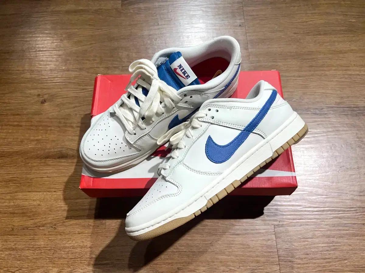 나이키 덩크로우 sb 마리나블루 270