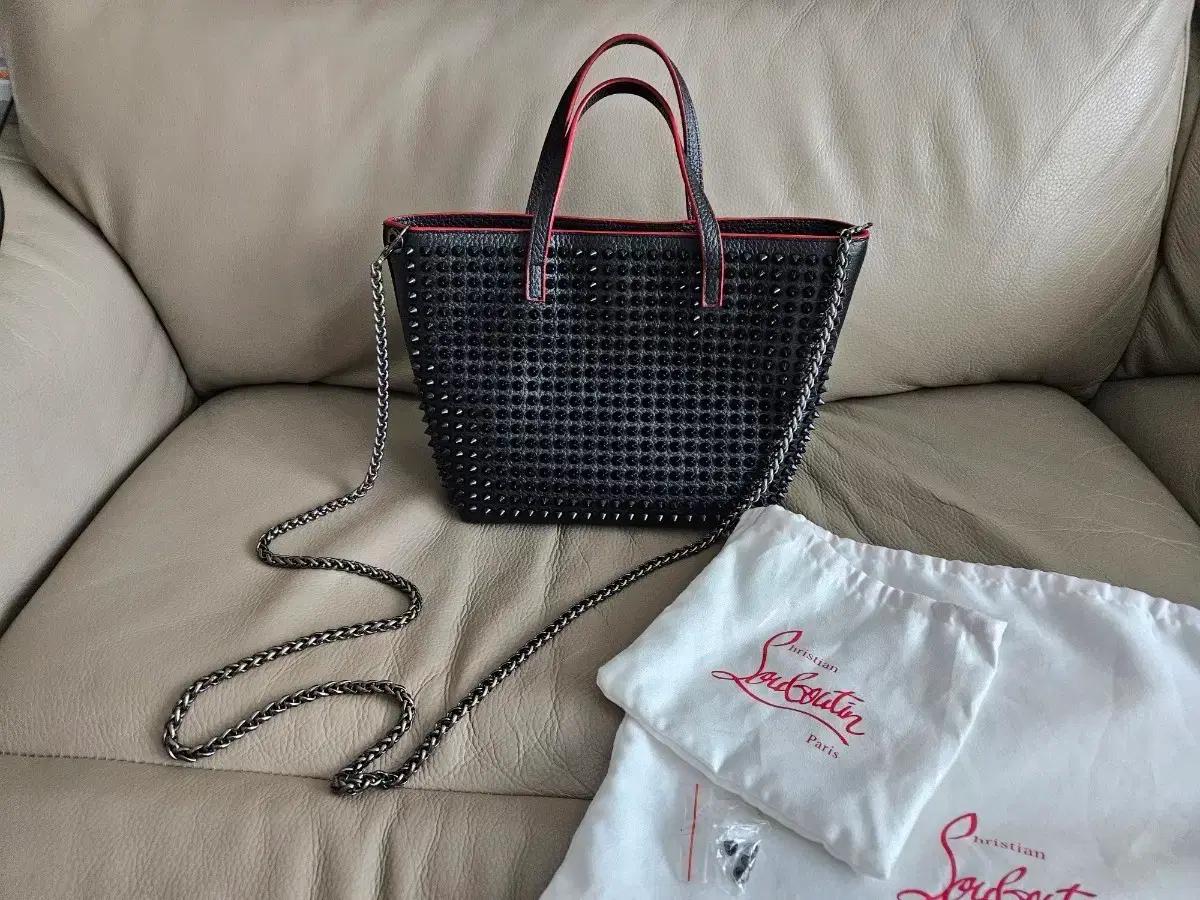 크리스찬 루부탱 스파이크 블랙 토트백 + 체인